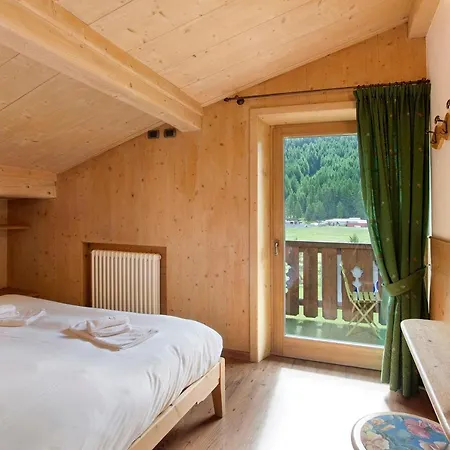 Castagno Cambra Apartment